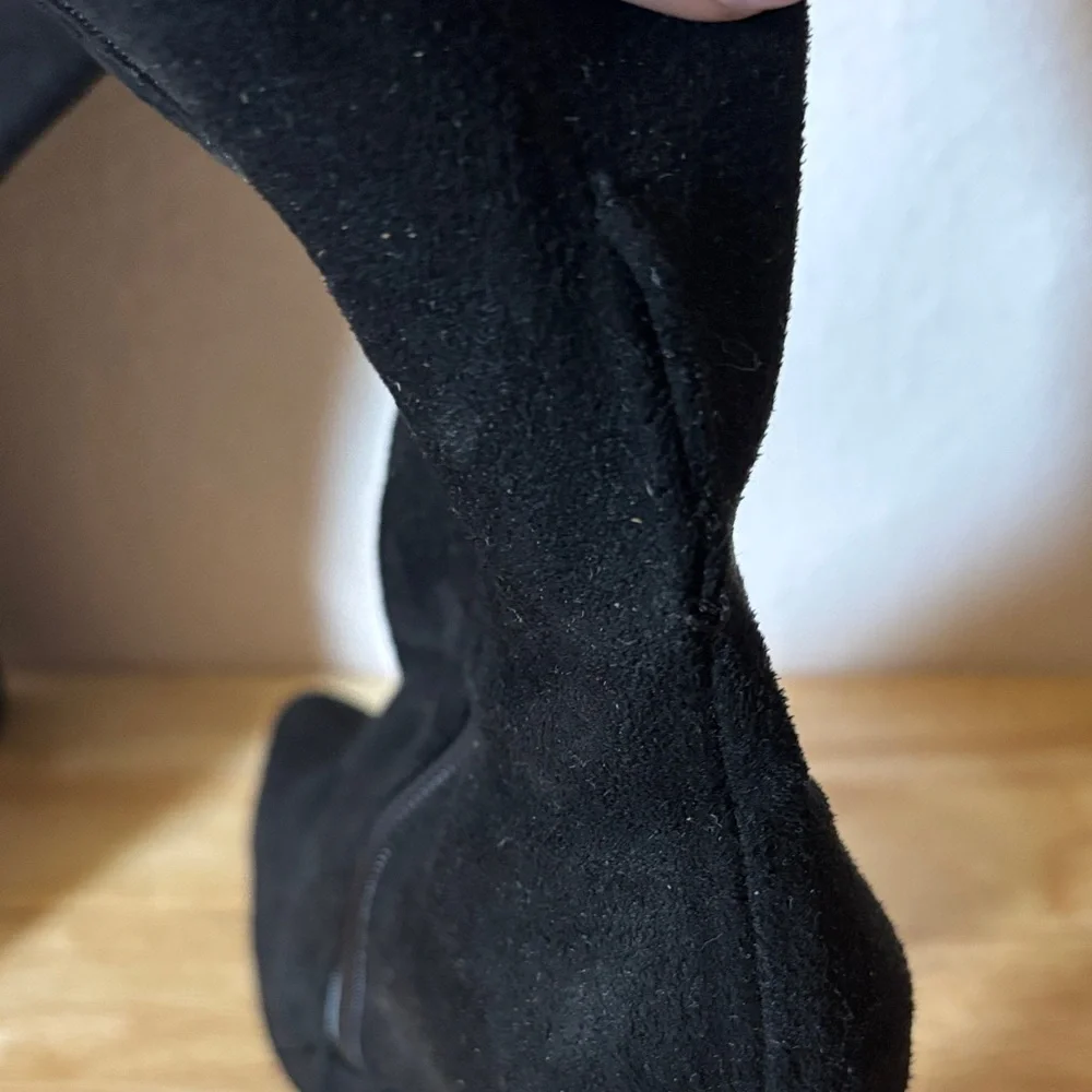 Women's Black Suede Pointed Toe Block Heel Ankle Boots Zip Up